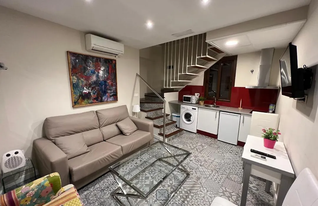 Apartamentos Royal Urban Granada-1