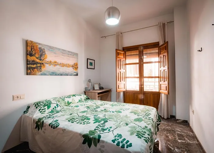 Apartamento con balcón cerca de Gran Vía, Granada centro QH Gran Vía 01